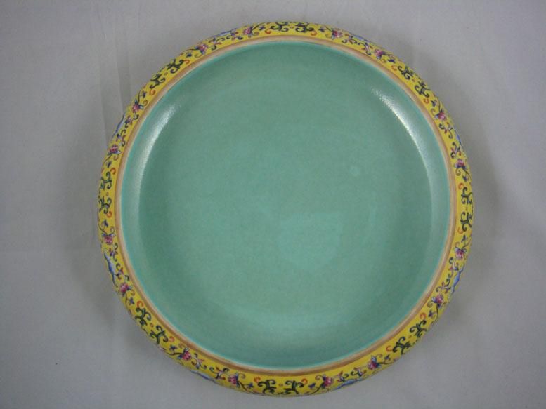 Fine Famille Rose Brush Washer On Yellow Glaze Ground  