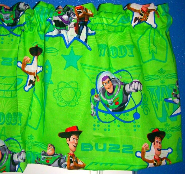 TOY STORY 3 CURTAIN VALANCE