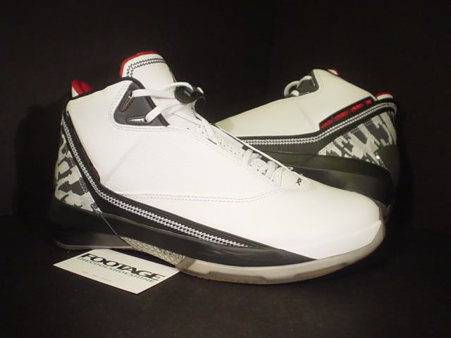 2006 Nike Air Jordan XXII XX2 22 WHITE RED BLACK Sz 9  