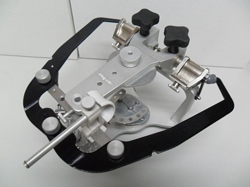   WHIP MIX ARTICULATOR 2240 & QUICKMOUNT FACE BOW 8645 219 2272  