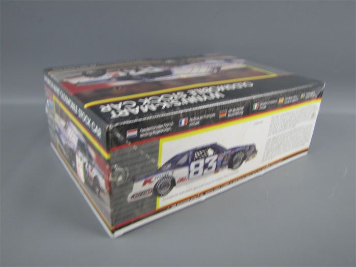 Sealed WYNNs/K MART Olds Stock Car 83 Model Kit 1/24  