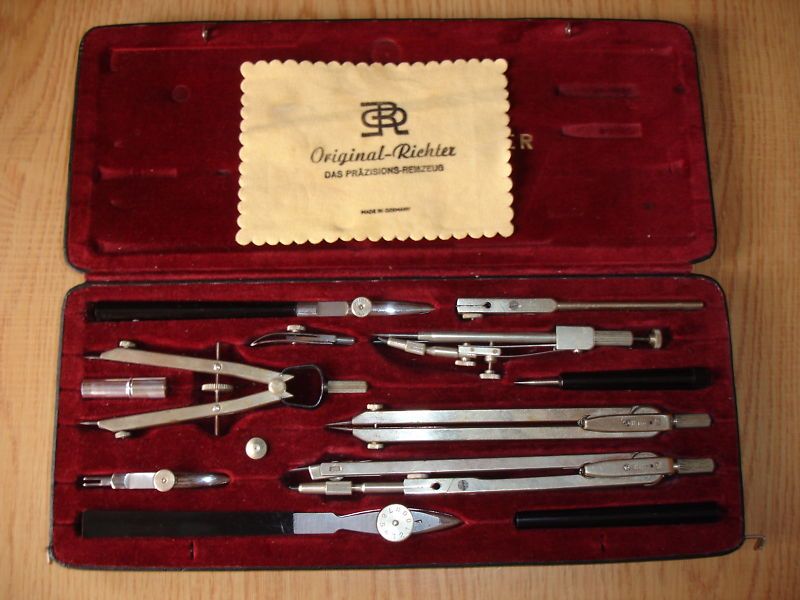 VINTAGE RICHTER PRACISION KOPERNIKUS VII DRAWING SET  