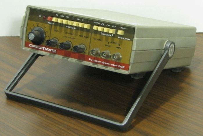 Beckman CircuitMate Function Generator Model FG2  