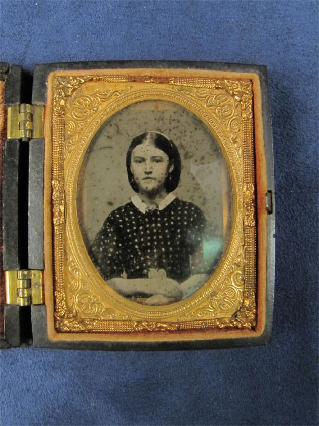 Antique Ambrotype Photo Girl Gutta Percha Union Case  