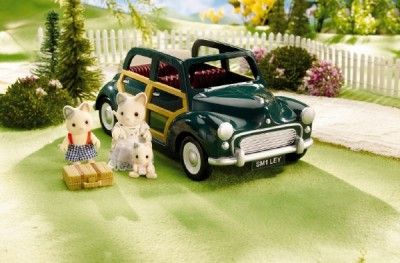 Calico Critters Convertible Coupe Car Auto 3 Figure Cat  