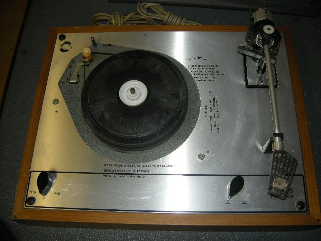 VINTAGE THORENS TD 165 TURNTABLE  