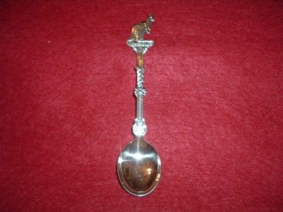 VINTAGE AUSTRALIA COLLECTIBLE SPOON 5/6  