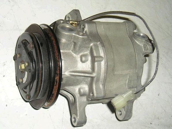 DAIHATSU STORIA (Daihatsu Sirion) 2003 A/C Compressor [66070]  