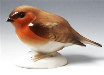 Lomonosov Porcelain Figurine Robin Small Bird AUTHENTIC RUSSIAN First 