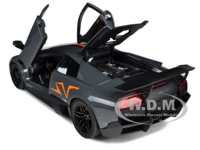 LAMBORGHINI MURCIELAGO LP 670 4 SV CHINA EDITION 2010 GRAY 1/18 BY 