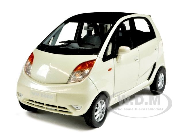 2009 TATA NANO WHITE 1/18 DIECAST MODEL CAR  