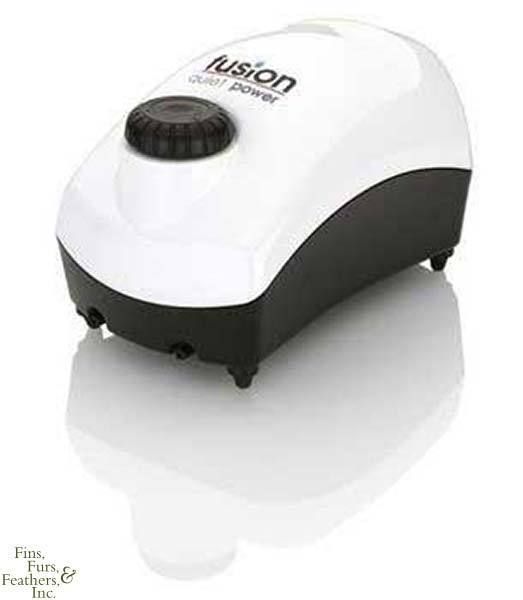 JW Pet Company Fusion Air Pump 700  