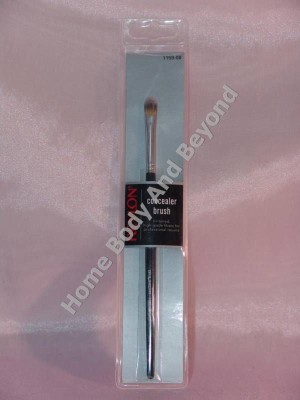 Revlon PROFESSIONAL CONCEALER BRUSH  