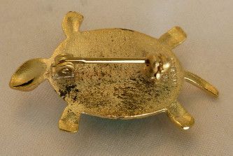 VTG WELLS STERLING SILVER CARVED GLASS SCARAB TURTLE  