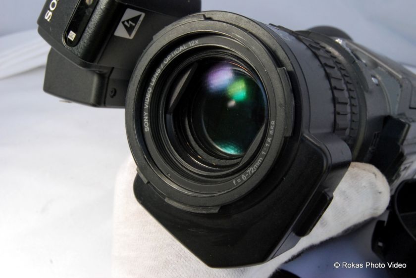 Used Sony DSR PD170 Camcorder 3CCD DVCAM (SN 1138242) 0027242639850 