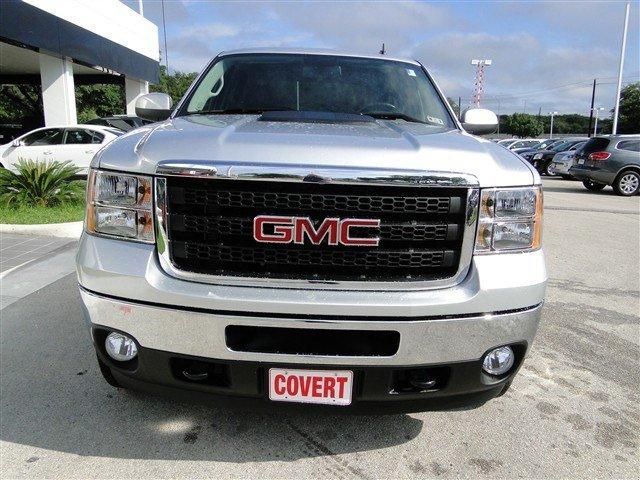 12 TEXAS 2500HD 3/4 TON CREW CAB LIKE NEW 4X4 TRUCK WARRANTY