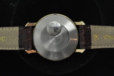 VINTAGE MENS LE COULTRE BUMPER FUTUREMATIC WITH POWER RESERVE KEEPING 