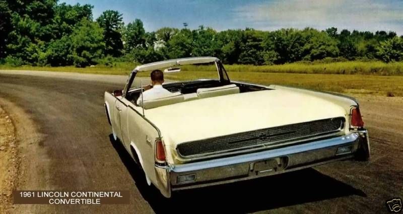 1961 LINCOLN CONTINENTAL ~ CONVERTIBLE (REAR VIEW)  