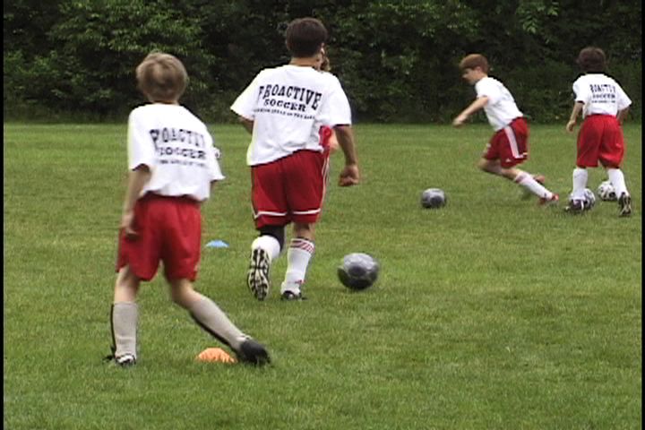 THE PARENT SOCCER COACH DVD 2010  TOP TEN SELLER  