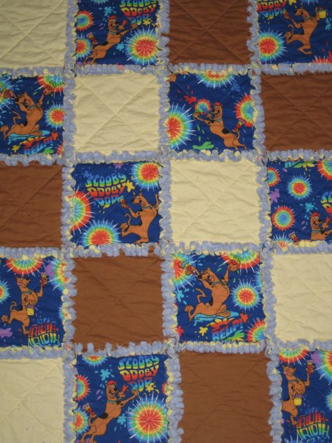 HANDMADE SCOOBY DOO RAG QUILT  