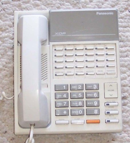 Refurbished Panasonic XDP KX T7220 Telephone Set White  