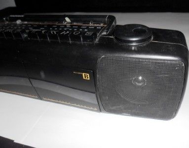 MAGNAVOX DUAL DECK D 8097 RADIO PORTABLE 120V 60 HZ 10W  