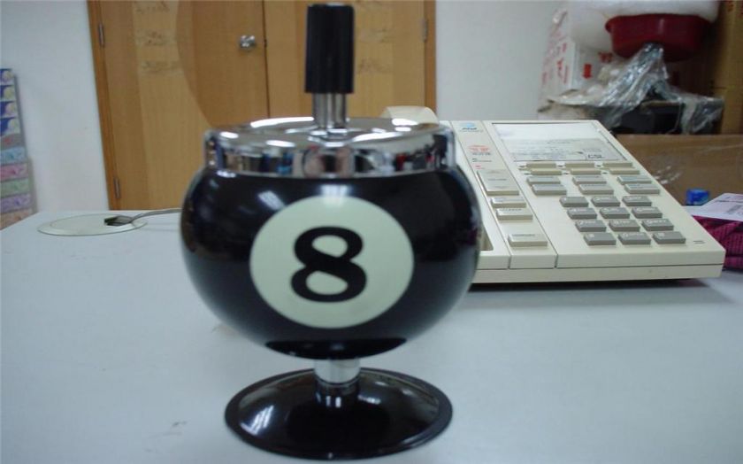 Spinning billiard Ball 8Ball Cigarette Ashtray Ash Tray  